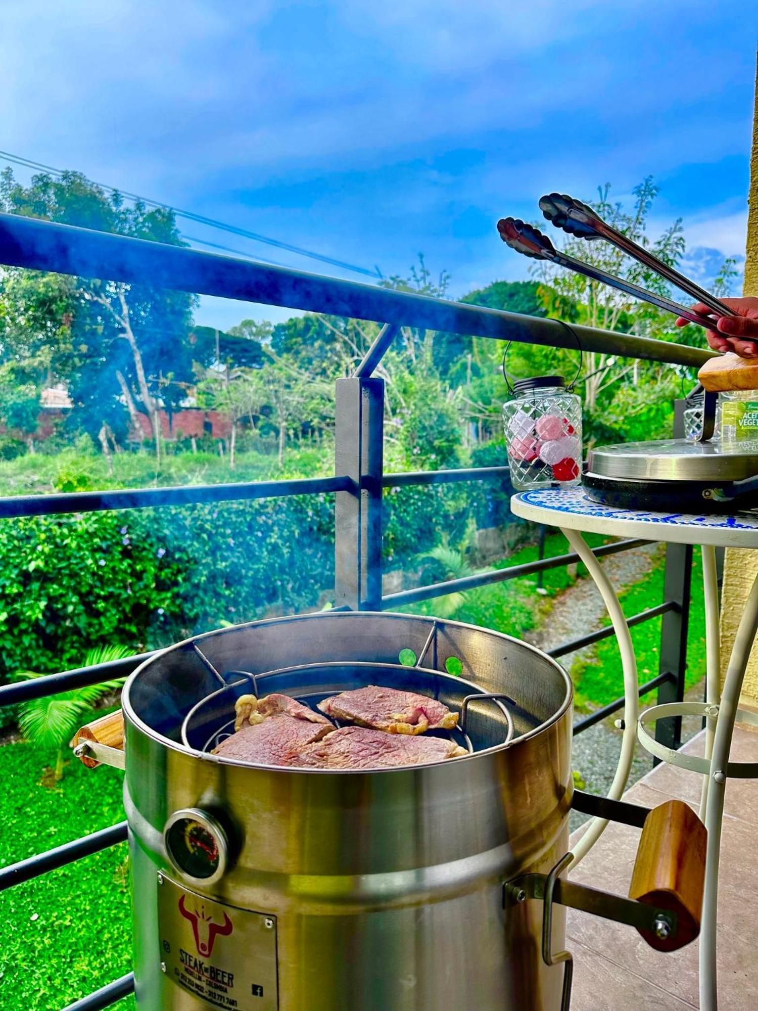 Apartamento Privado Vacacional A 5M Del Aeropuerto, 20 Minutos Del Parque Del Cafe Y Centro De Armenia Con 4 Piscinas, 3 Jacuzzi, Sauna By Molca Xperiences 2H Экстерьер фото